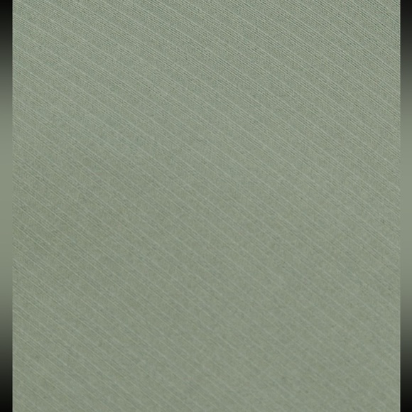 New Lululemon Wunder Train High-Rise Ribbed
Tight 28", Green, Grey Eucalyptus, 8 - Picture 7 of 12